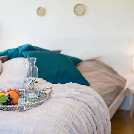 1og Mitte Helle 70m 2 Naehe Salzburg By Interhome Lejlighed Freilassing