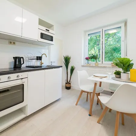 Lejlighed 1og Mitte Helle 70m 2 Naehe Salzburg By Interhome Freilassing